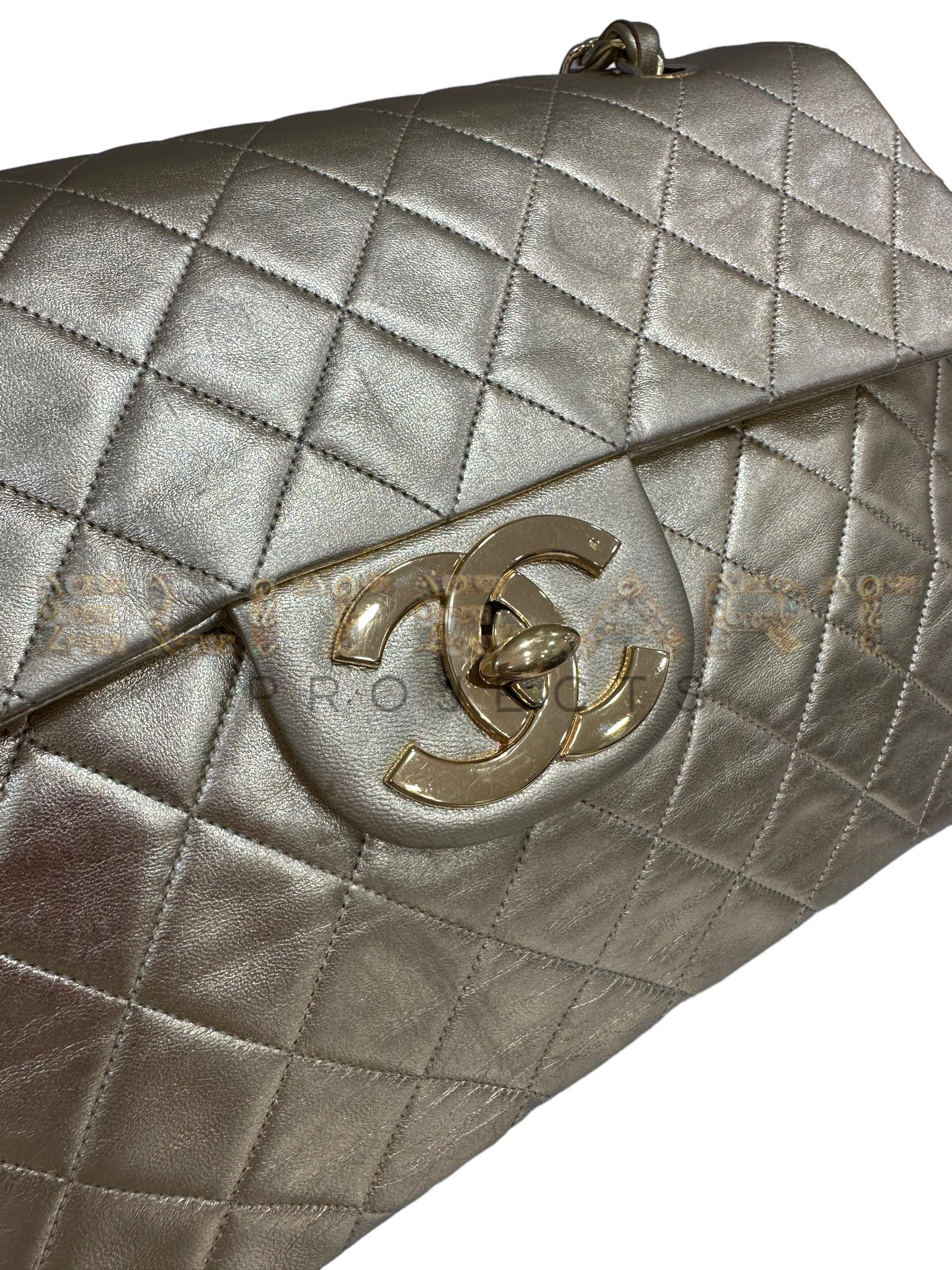 Chanel, Maxi Jumbo, vintage, Big Logo, bag, quilted, gold leather, gold hardware, CC logo, shoulder strap, good condition