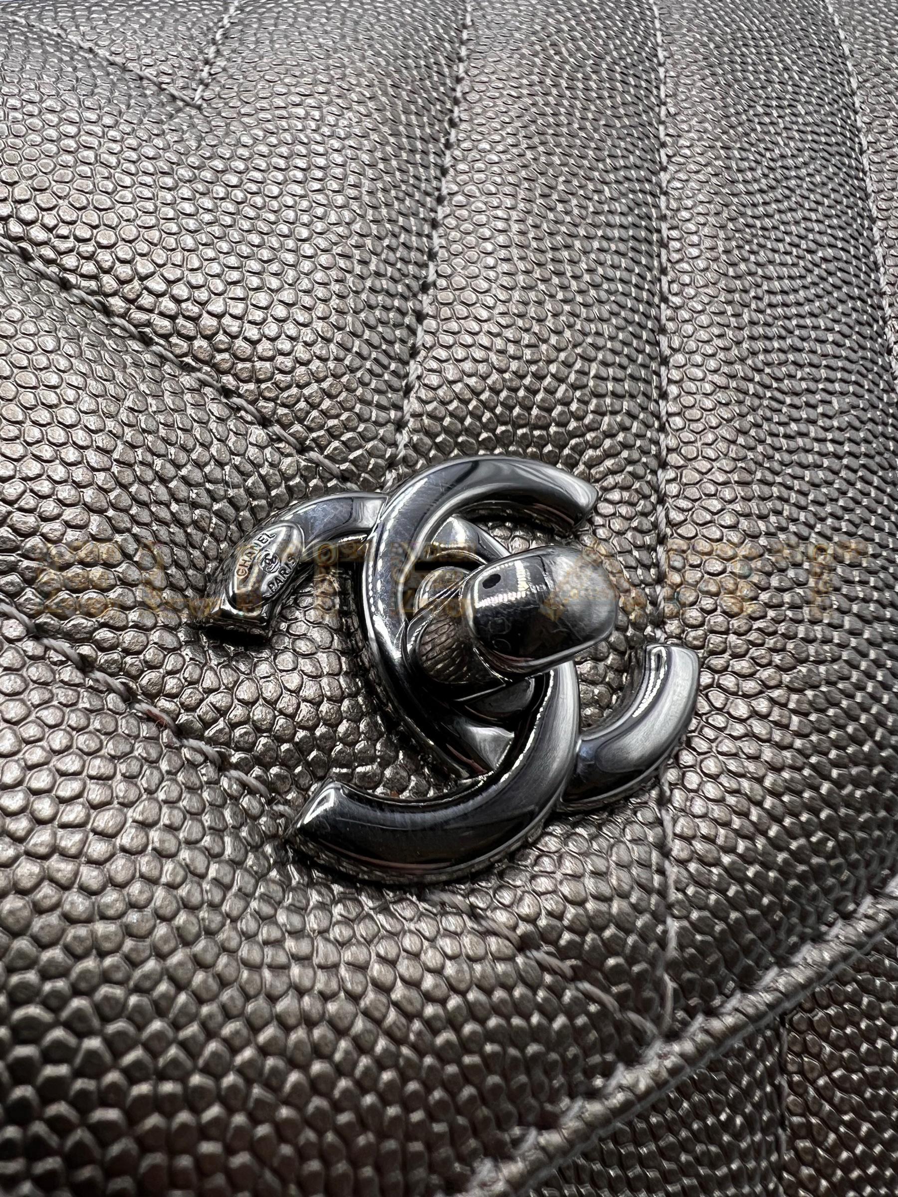 Coco Handle, mini, bronze metallic caviar leather, silver-toned inserts, elegance
